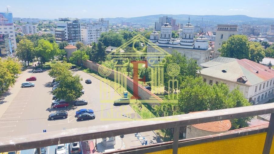 Apartament cu 2 camere decomandat, mobilat în Central