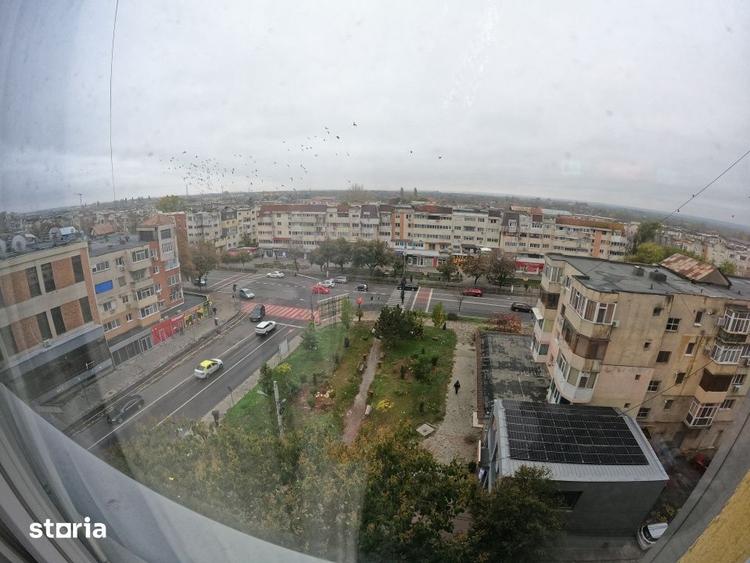 Apartament cu 3 camere, mobilat în Central