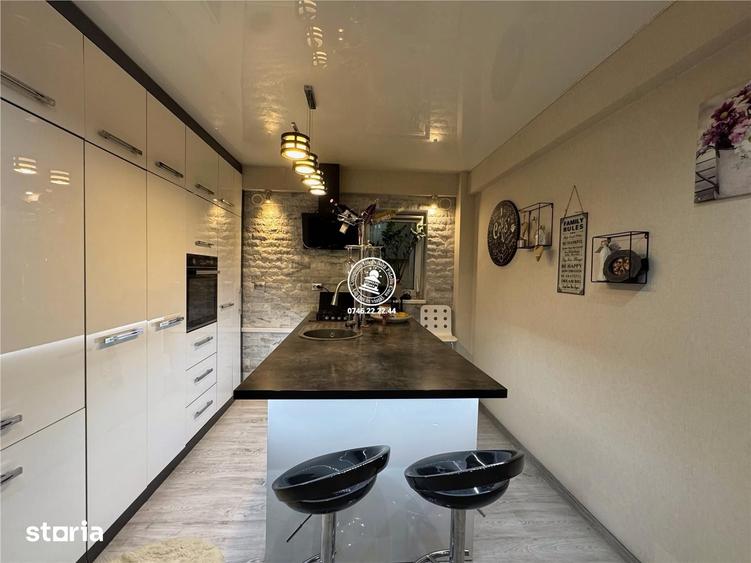 Apartament cu 3 camere în Bucium