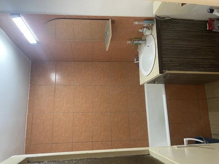 Apartament cu 2 camere semidecomandat în Exterior Vest