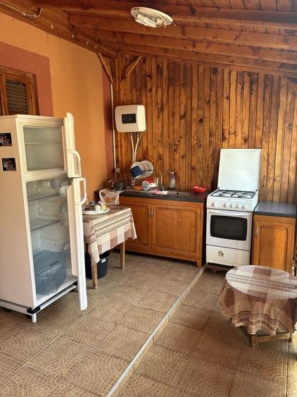 Casă cu 2 camere în Schitu