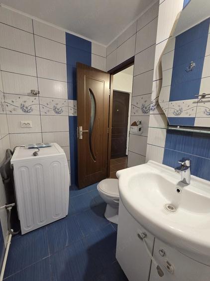 Garsonieră decomandată în Gării