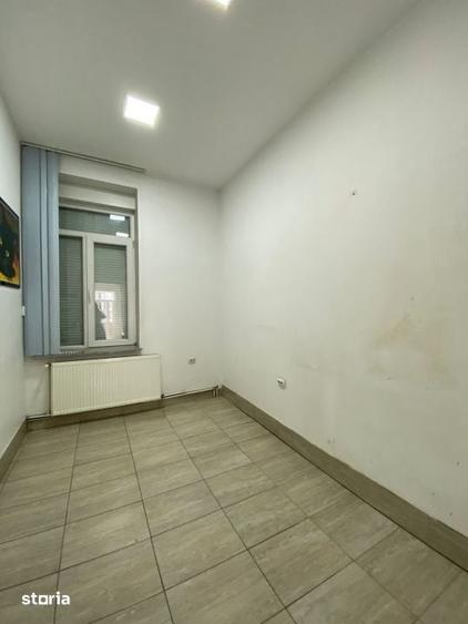 Spațiu comercial, de 165 mp, în Central