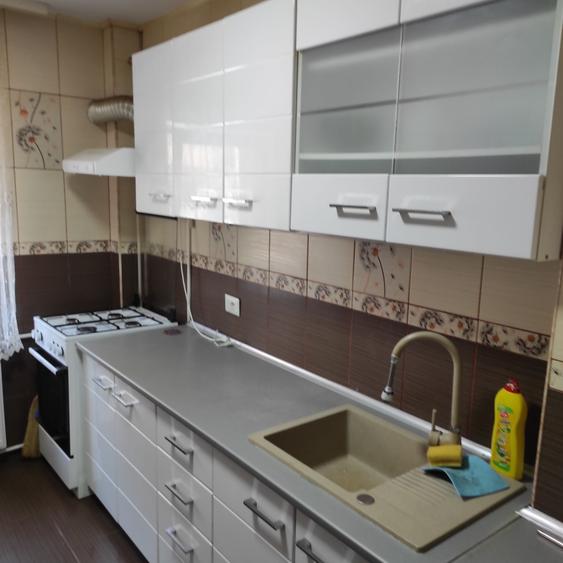 Apartament cu 2 camere semidecomandat în Burdujeni