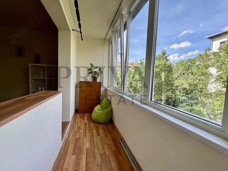 Apartament cu 3 camere semidecomandat, mobilat în Circumvalațiunii