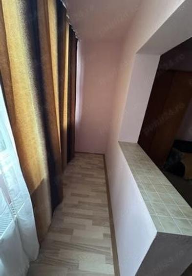 Garsonieră decomandată în Lipovei
