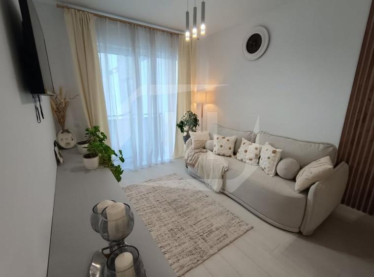 Apartament cu 2 camere semidecomandat, mobilat în Mărăști
