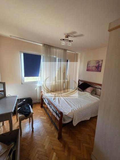 Apartament cu 3 camere semidecomandat, mobilat în Gheorghe Lazăr