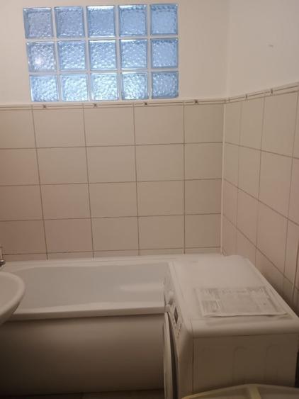 Garsonieră semidecomandată în Intim