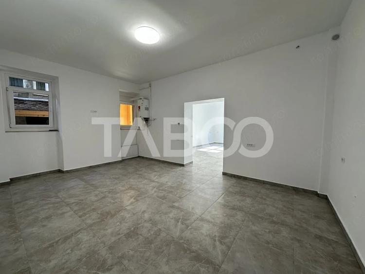 Spațiu comercial, de 89 mp, în Central