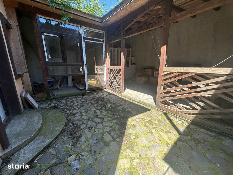 De vanzare casa P+M zona Chercea - 10