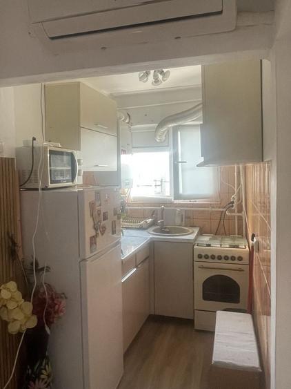 Inchiriez apartament cu 3 camere in Valea rosie - 5
