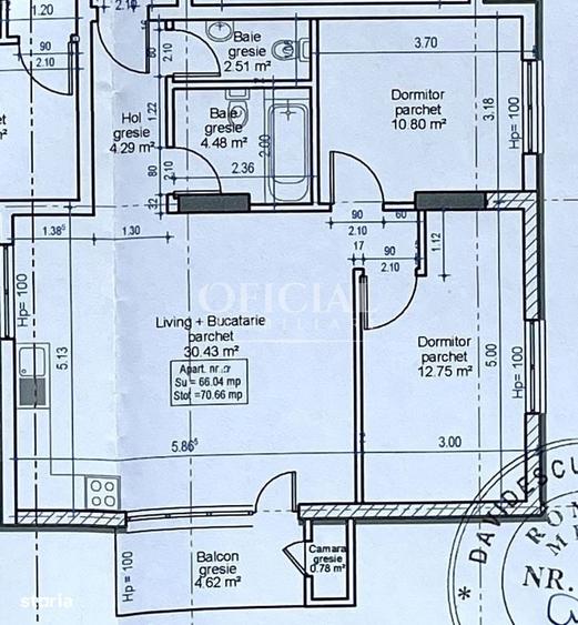 Apartament cu 3 camere semidecomandat în Florești
