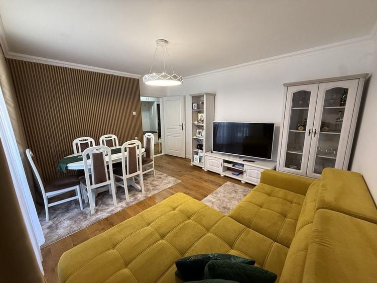 Apartament cu 2 camere decomandat în Salca