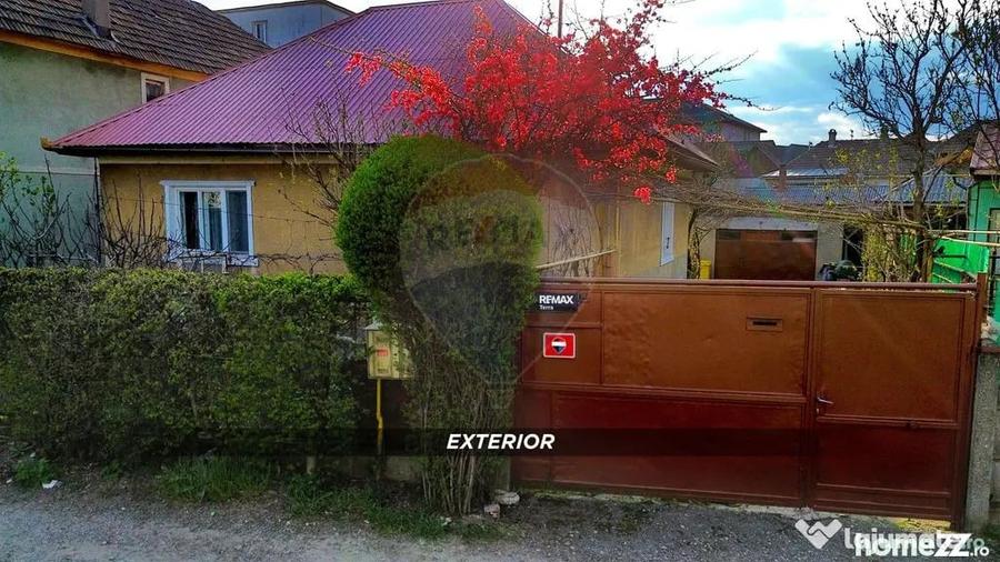 Casă cu 4 camere cu Teren 489 Mp în Central
