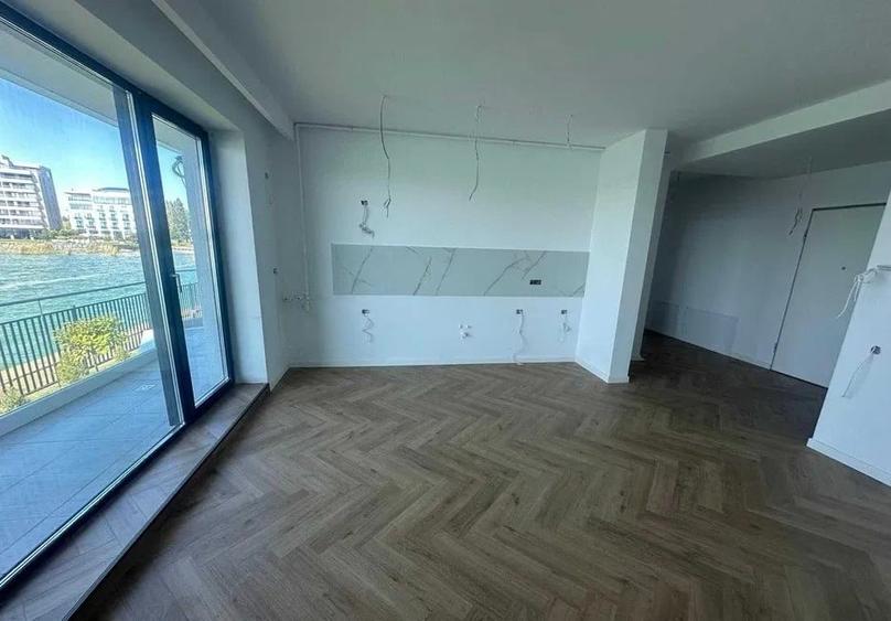 Apartament cu 3 camere în Mamaia