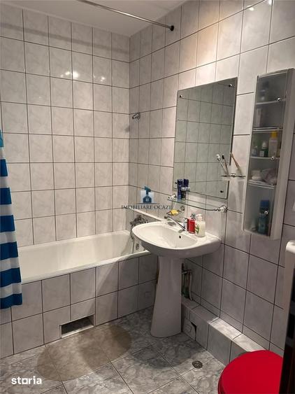 Apartament 4 camere Semidecomandat Metrou Brancoveanu - 1