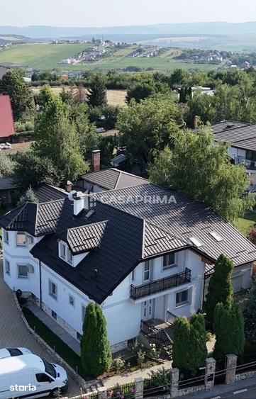 Casă cu 7 camere cu Teren 1711 Mp în Miroslava