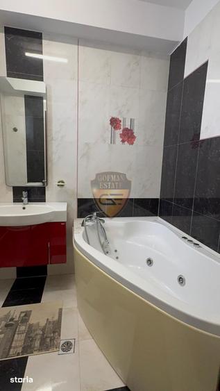 Apartament cu 3 camere, mobilat în Peninsula