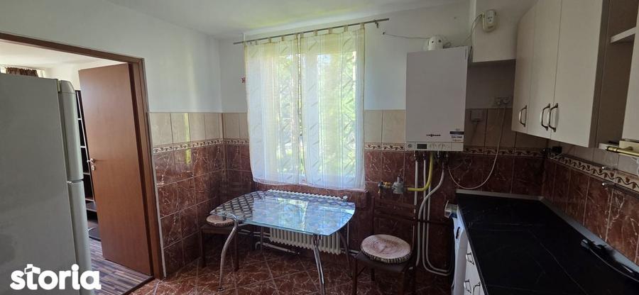 Apartament cu 2 camere decomandat în Olimpia-Stadion