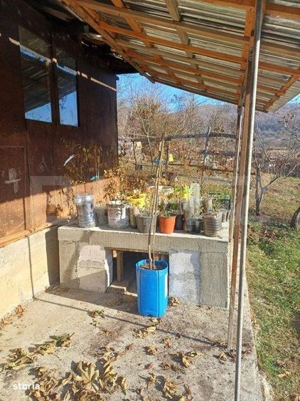 Casă cu 3 camere în Bretea