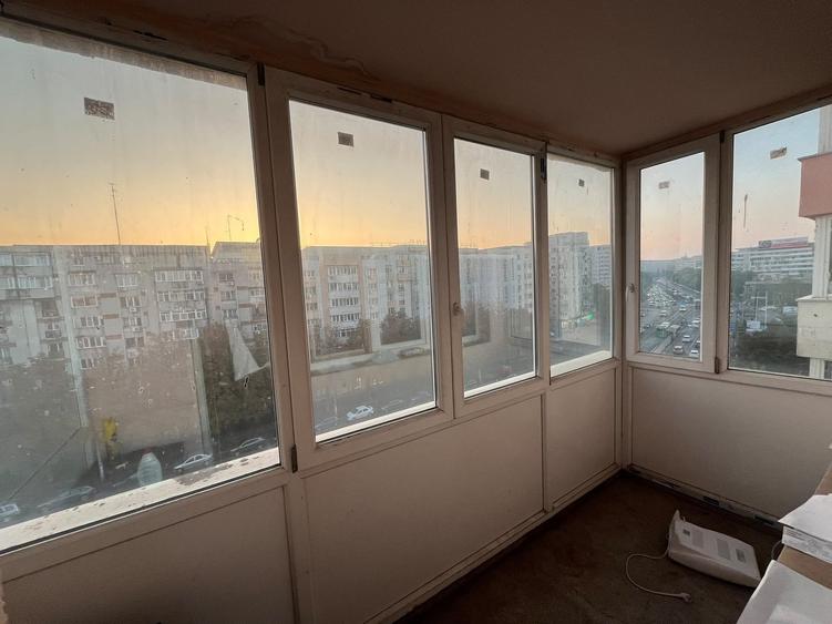 Apartament cu 2 camere semidecomandat în Bucur Obor