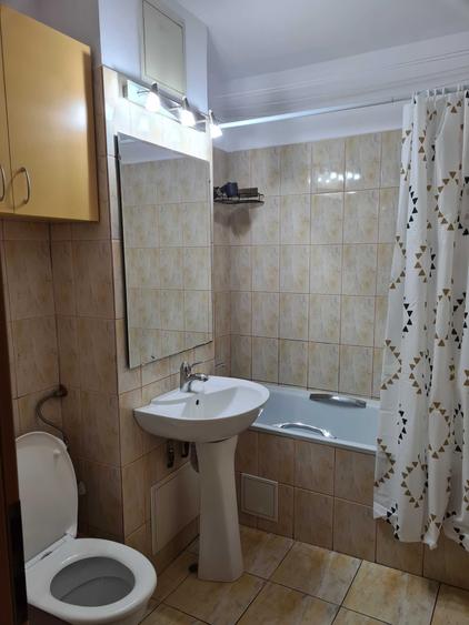 Apartament cu 3 camere decomandat în Gheorgheni