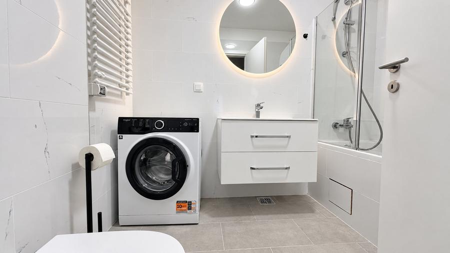 Apartament cu 2 camere decomandat, mobilat în Băneasa