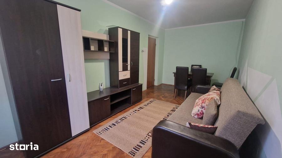 Apartament cu 2 camere decomandat în Cetate