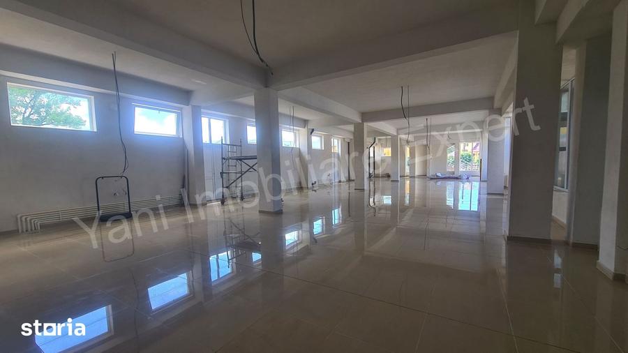 Spațiu comercial, de 260 mp, în Mușătești