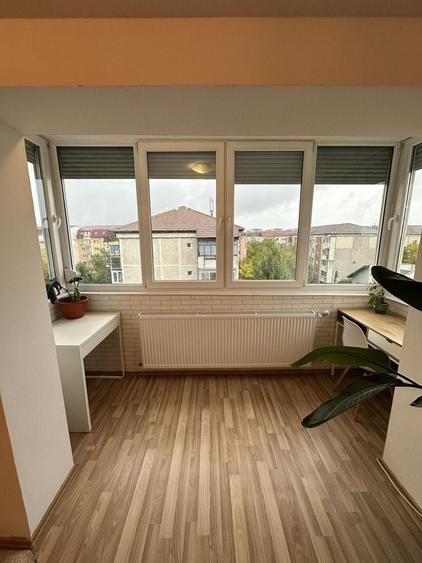 Apartament cu 2 camere decomandat în Lipovei