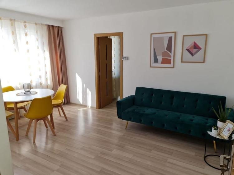Apartament cu 2 camere semidecomandat în Exterior Vest