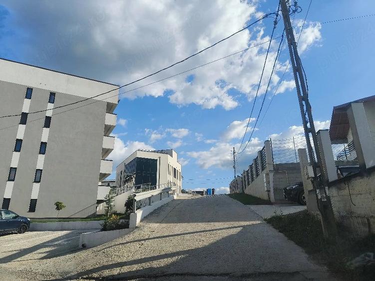 Teren de 2013 mp, în Vișan