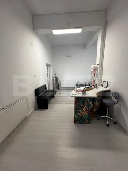 Spațiu comercial, de 170 mp, în Gheorghe Doja