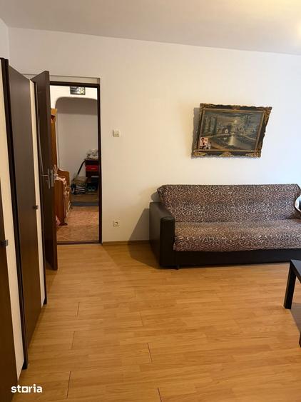 Apartament cu 2 camere semidecomandat în Dârste