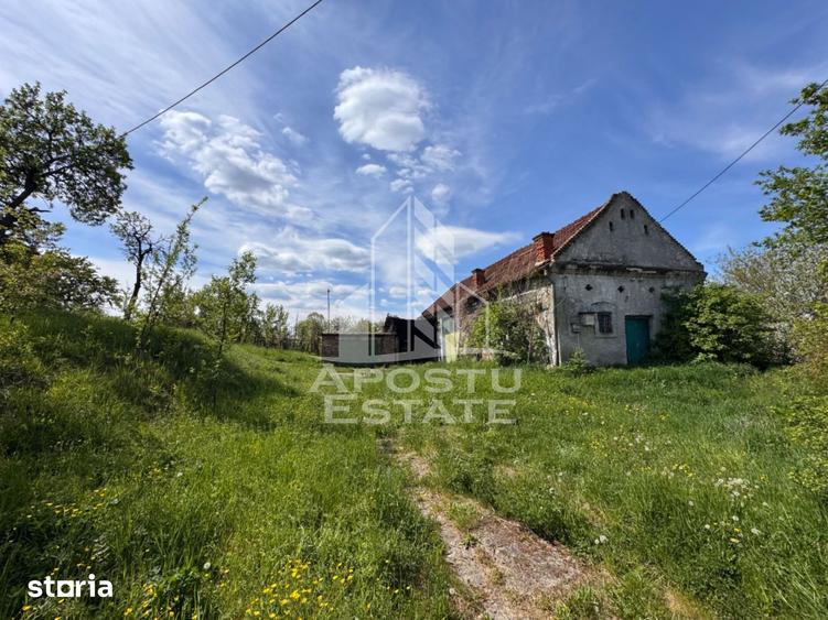 Teren de 2880 mp, în Central