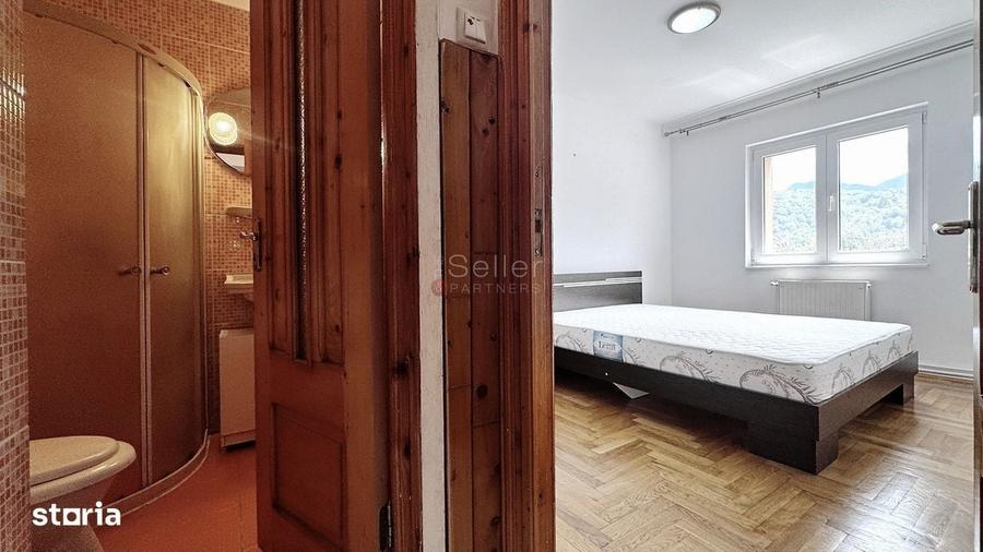 Apartament cu 4 camere în Noua