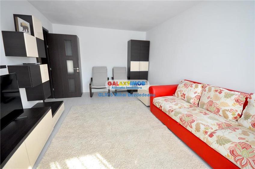Apartament cu 2 camere decomandat, mobilat în Tei