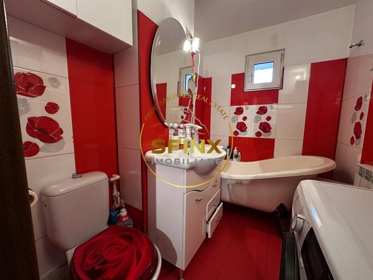 Apartament 3 camere de vanzare zona Decebal - 22