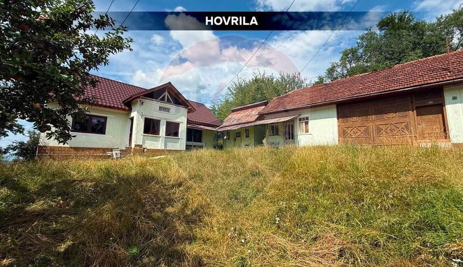 Casă cu 2 camere cu Teren 2628 Mp în Hovrila