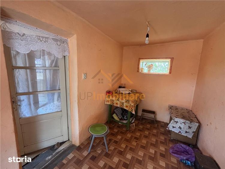 Casă cu 4 camere cu Teren 5526 Mp în Cociuba Mare