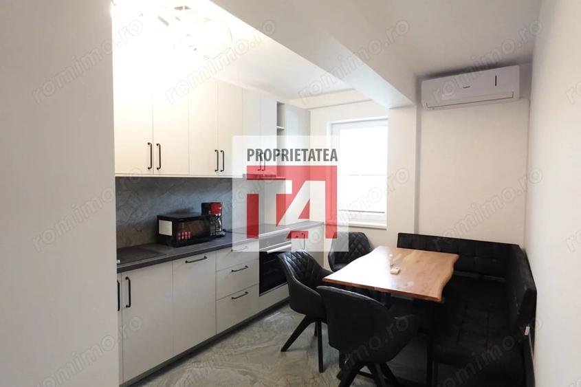 Apartament cu 2 camere decomandat în Independenței