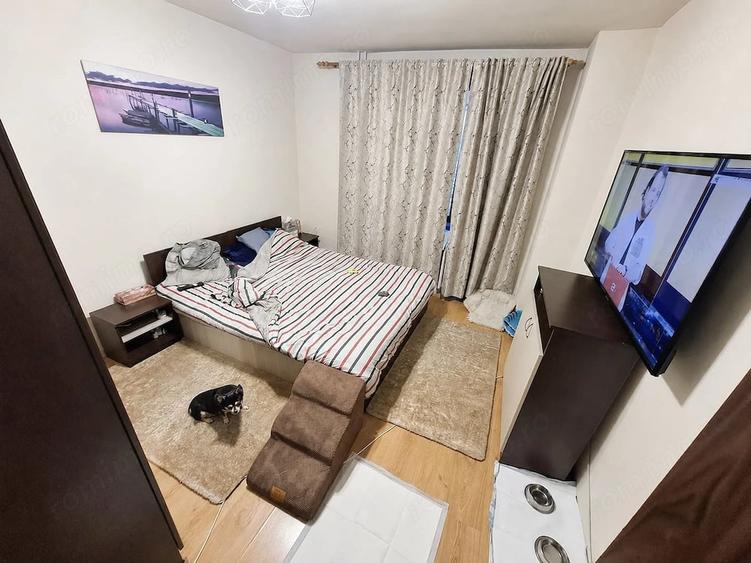 Apartament cu 4 camere decomandat în Mircea cel Bătrân