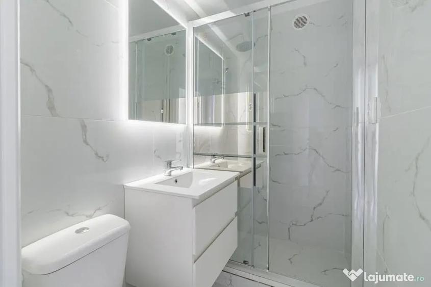 Apartament cu 2 camere semidecomandat în Gara de Nord