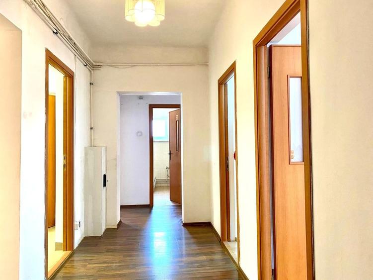 Apartament cu 5 camere în Dorobanți