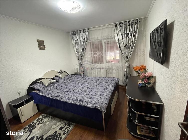 Apartament cu 3 camere decomandat în Burdujeni