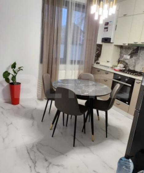 Casă cu 4 camere cu Teren 345 Mp în Valea Adâncă