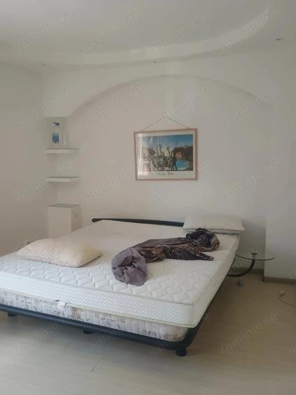 Apartament cu 2 camere semidecomandat în Romană