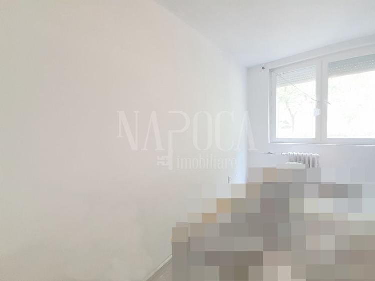 Apartament cu 2 camere decomandat, mobilat în Valenta