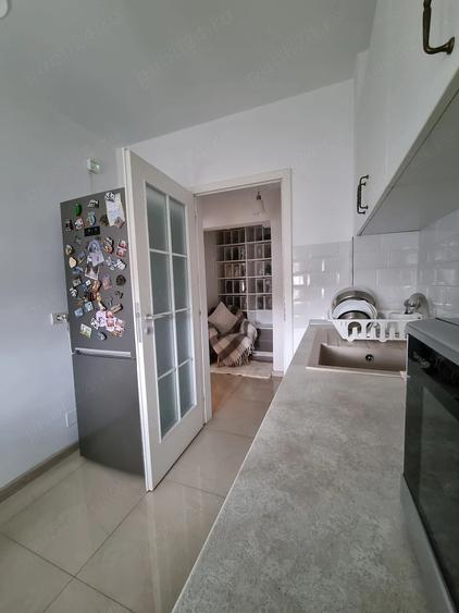 Apartament cu 2 camere semidecomandat în Pajura